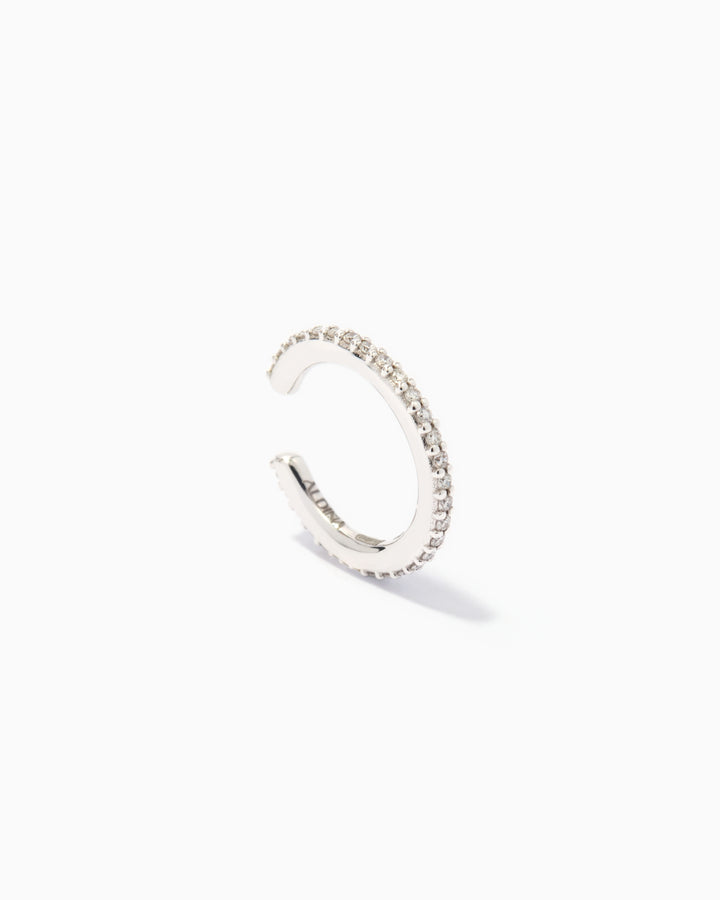 Lyra Single, Earcuff