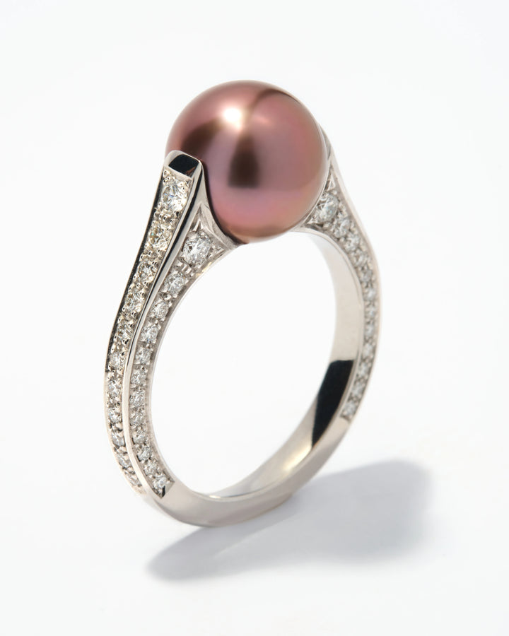 The Sun Pavé, Anello