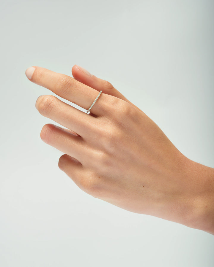 Ixya Single, Anello