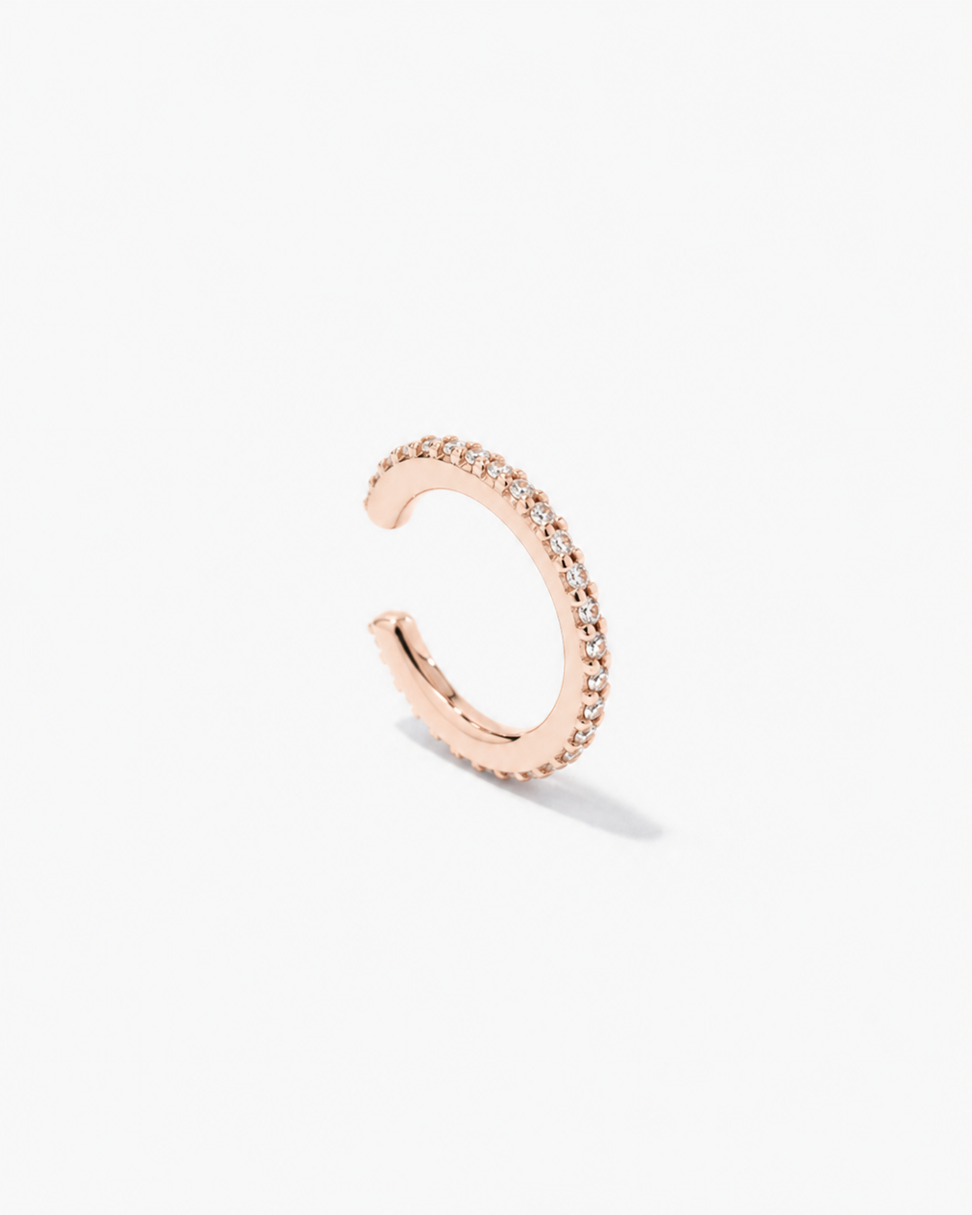Lyra Single, Earcuff